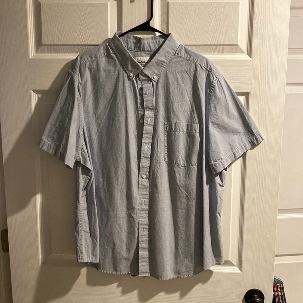 Good Fellow & Co Button Down
